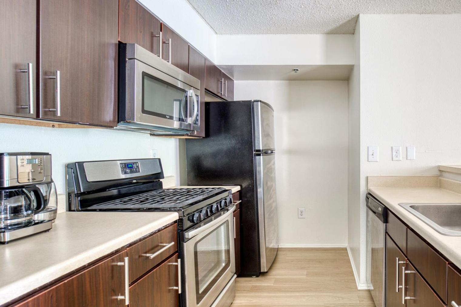 Jersey City 2br W Wd Gym Elevator Nr Path Nyc-672 Apartment New York